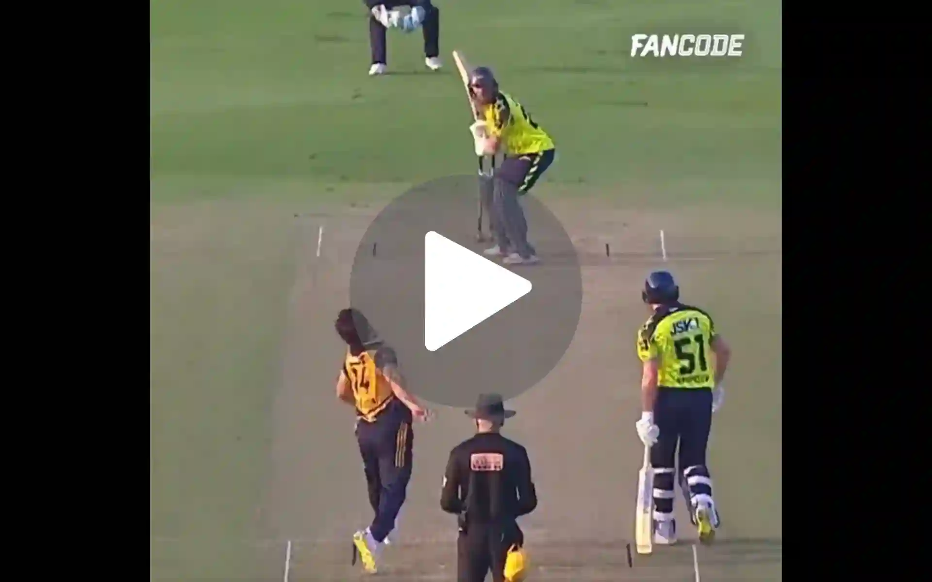 [Watch] 6,6,6,6,6 - Phil Salt Slaughters Gulbadin Naib With 34-Run Over In Abu Dhabi T10 League